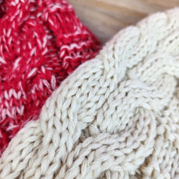 🧚‍♂️NWT Basico Beige & Red Chunky Knit Pair of Unisex Slouchy Beanie Hats - Picture 10 of 12